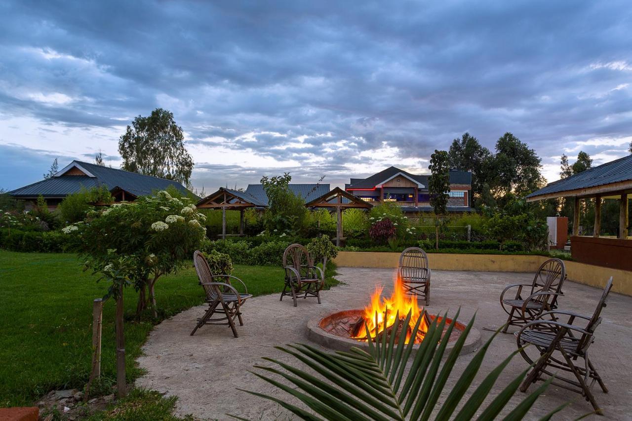 Anka Resort Naro Moru Exteriör bild